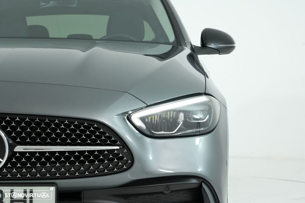 Mercedes-Benz C 300 de AMG Line - 18