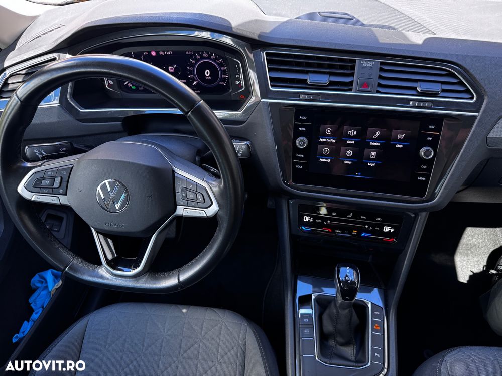 Volkswagen Tiguan - 18