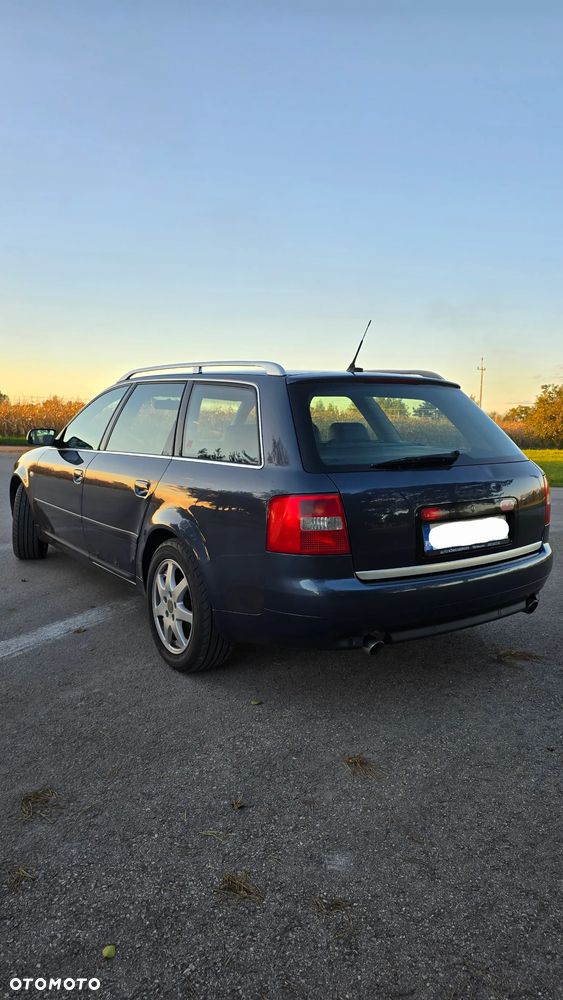 Audi A6 Avant - 7