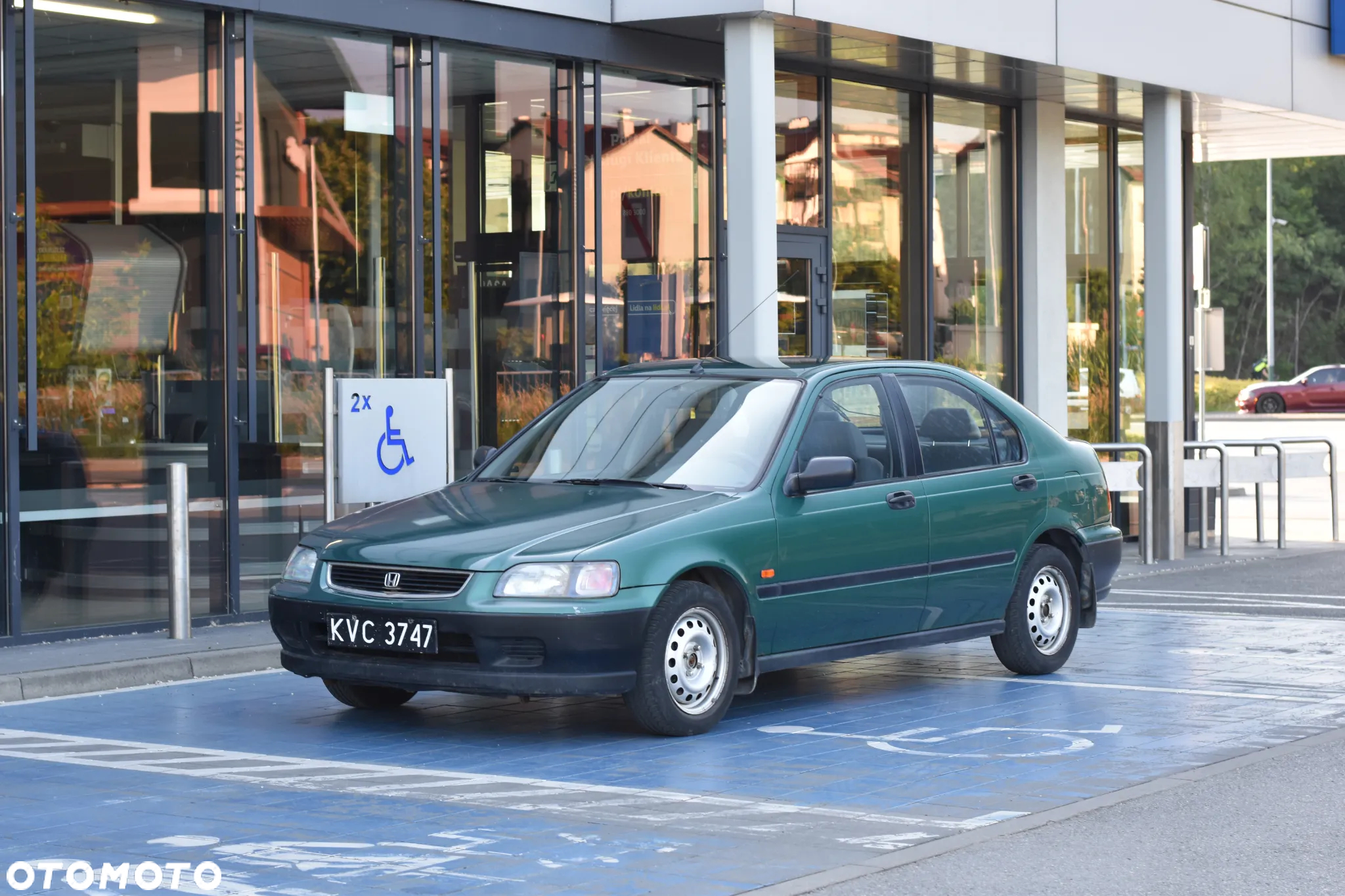 Honda Civic 1.4i - 4