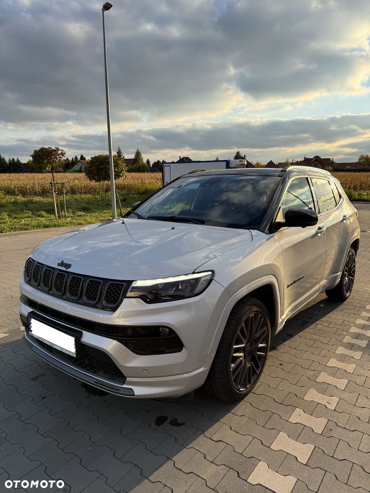 Jeep Compass - 1