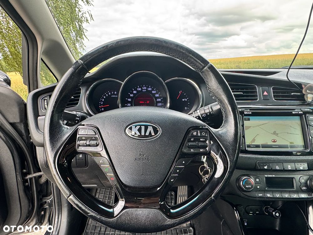 Kia Ceed 1.6 GDI L Business Line - 4