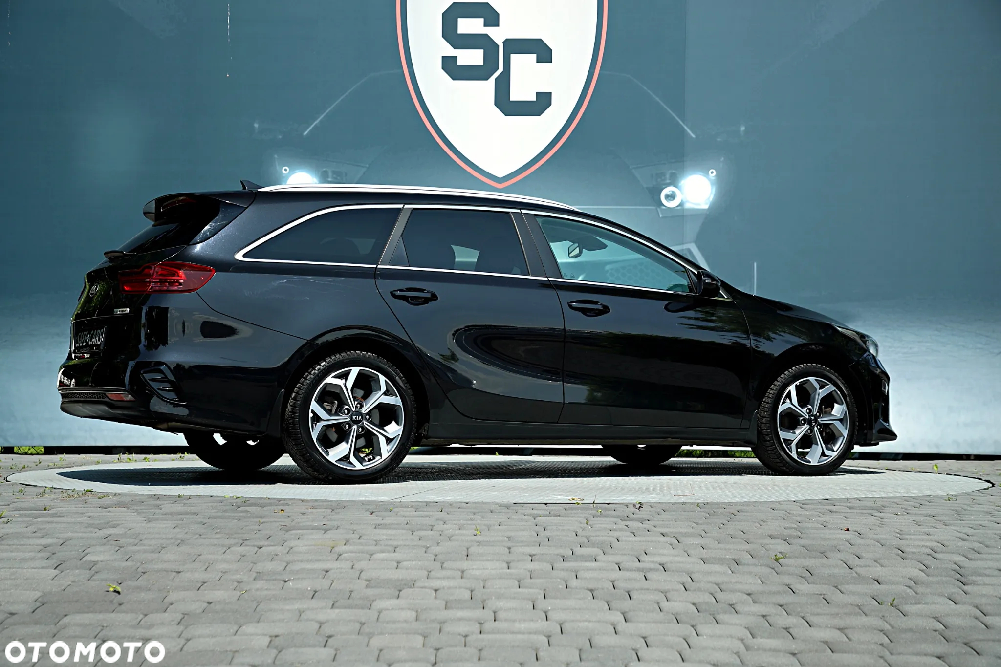 Kia Ceed 1.6 CRDi SCR L Business Line - 11
