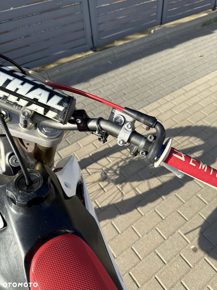 Honda CRF - 6