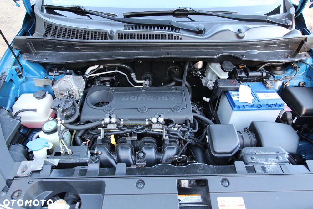 Kia Sportage 2.0 CVVT 2WD Spirit - 34