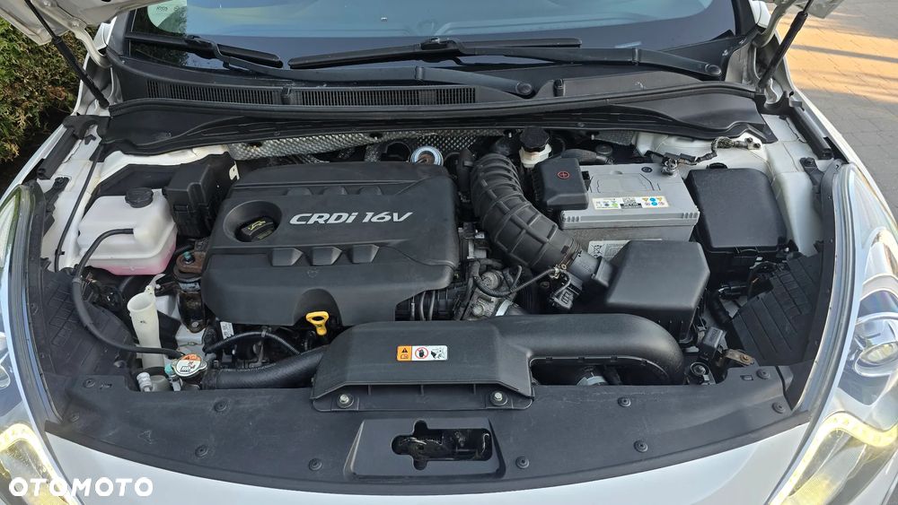 Hyundai i40 1.7 CRDi Automatik Premium - 17