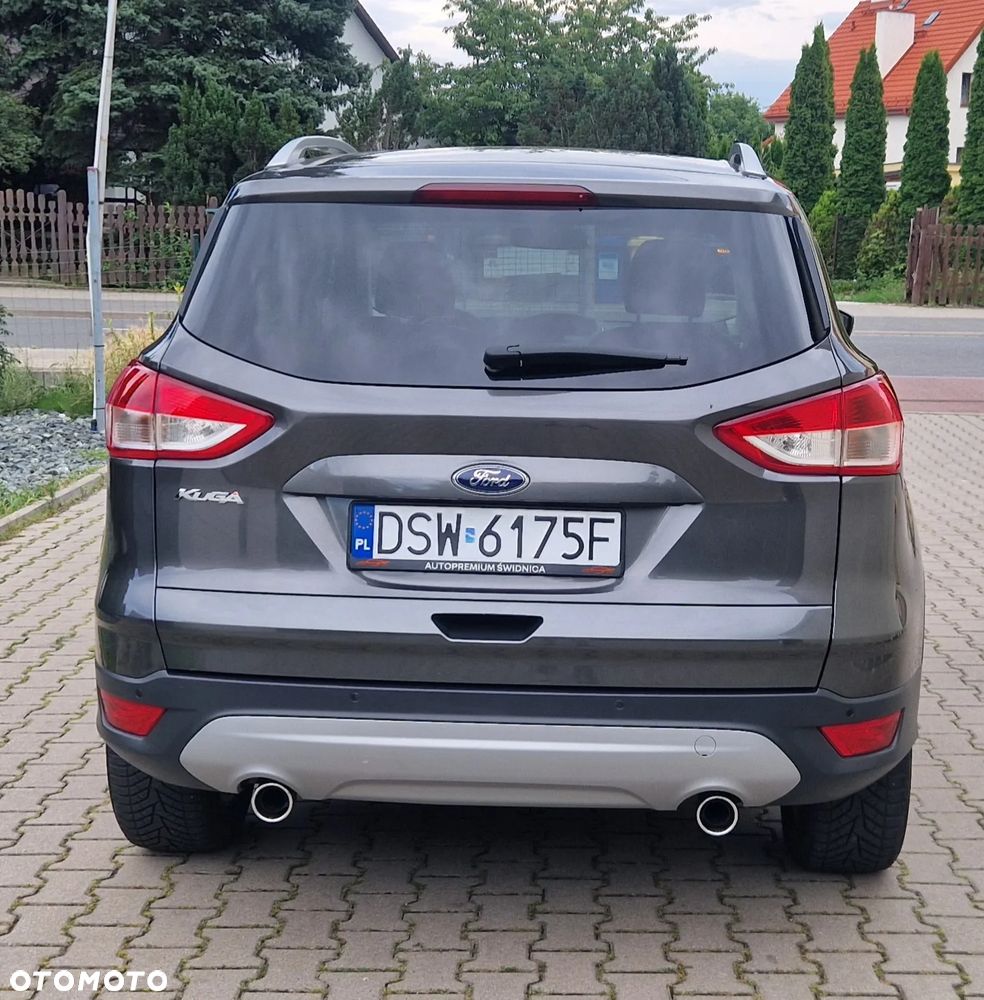 Ford Kuga 2.0 TDCi FWD Titanium - 12