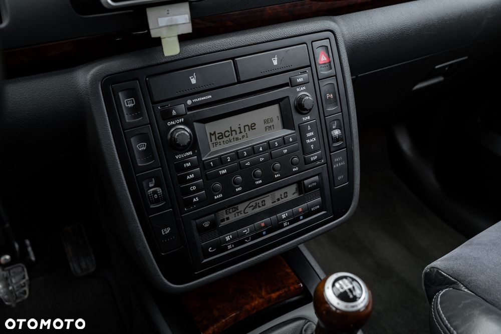 Volkswagen Sharan 2.8 V6 4Motion Highline - 31