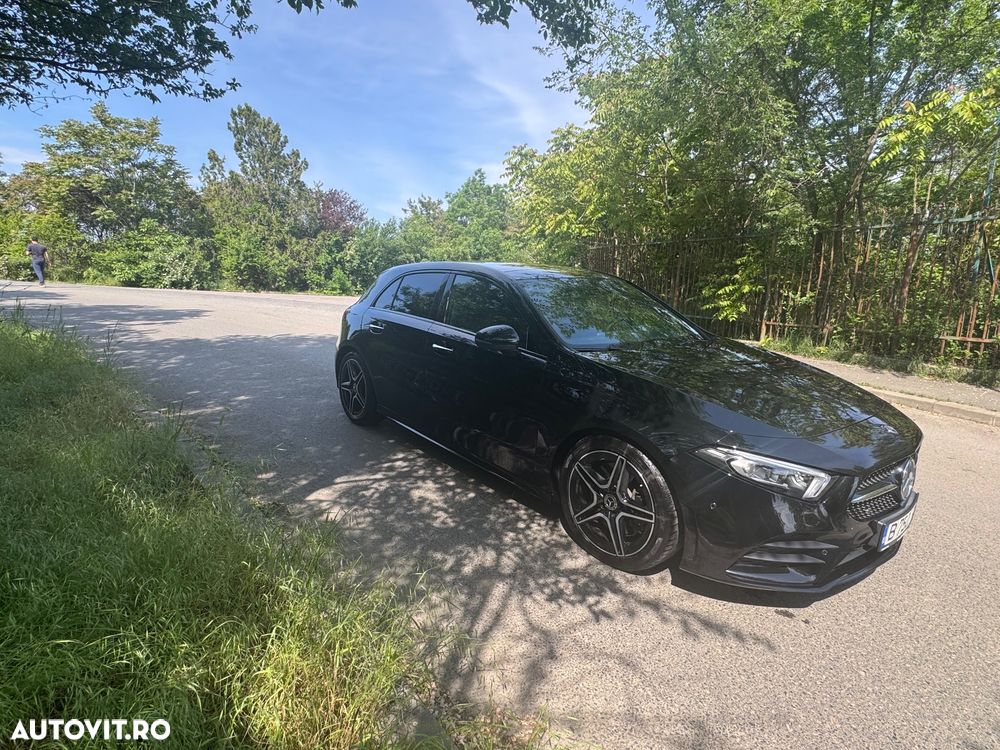 Mercedes-Benz A 250 4Matic 7G-DCT AMG Line - 2