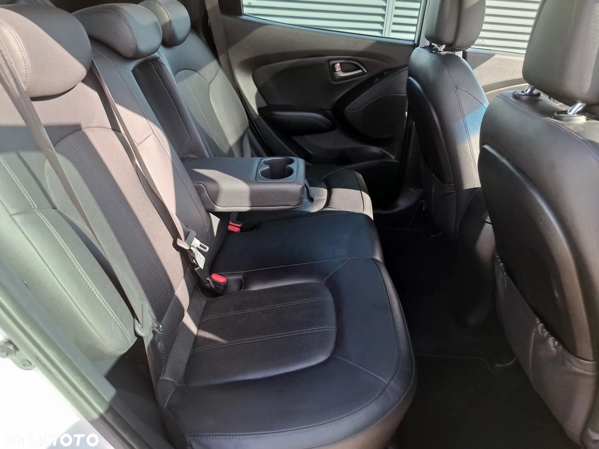 Hyundai ix35 1.7 CRDi Premium 2WD - 16