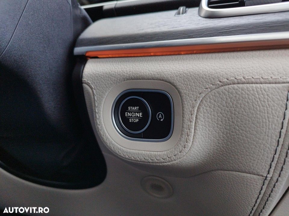 Mercedes-Benz GLS - 17