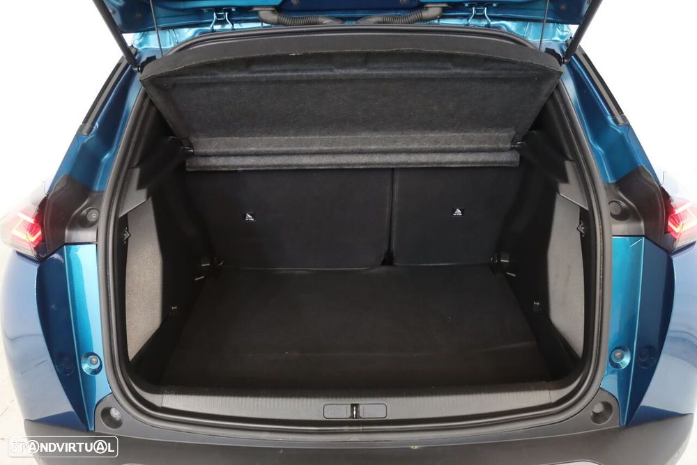 Peugeot e-2008 54 kWh Allure - 18