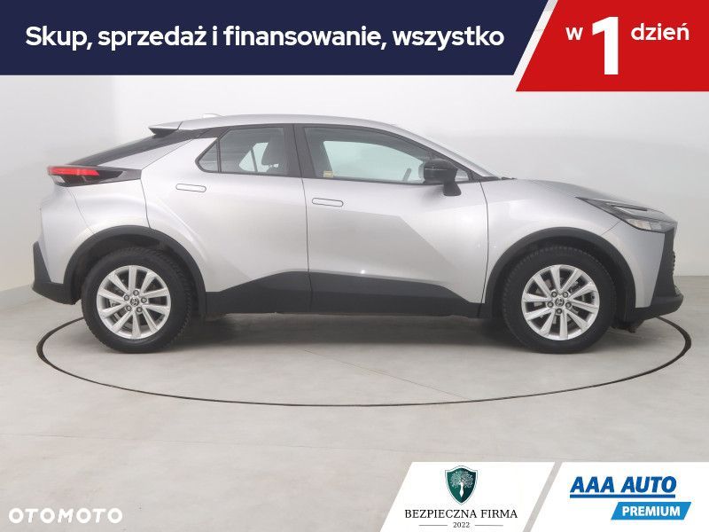 Toyota C-HR - 8