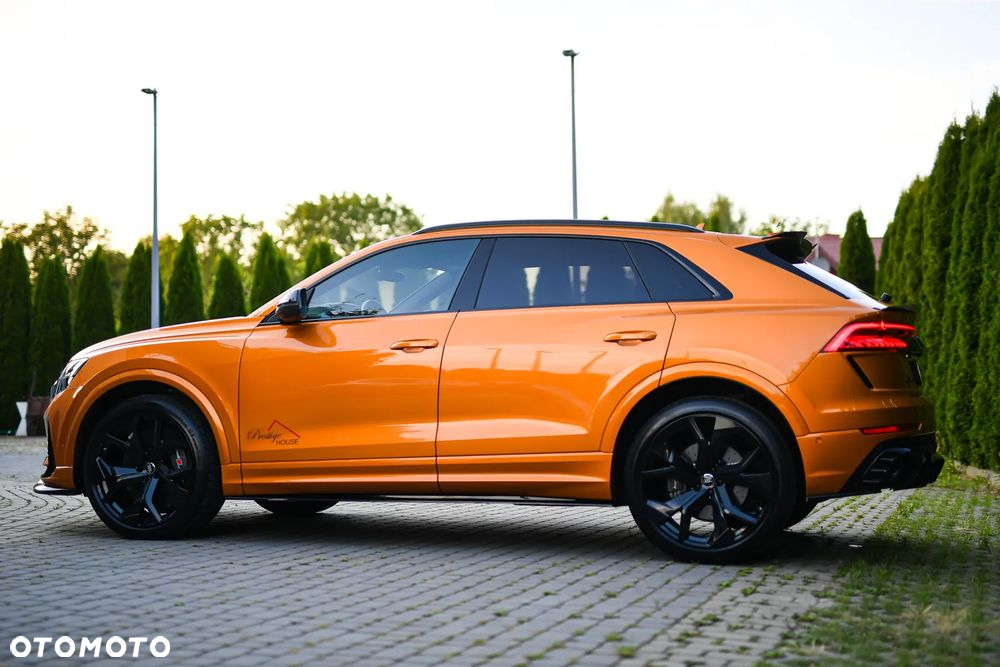 Audi RS Q8 - 11