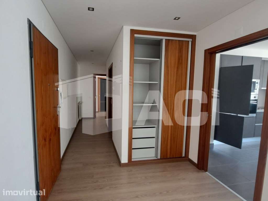 Apartamento T2- Monte dos Barros - Grande imagem: 2/17