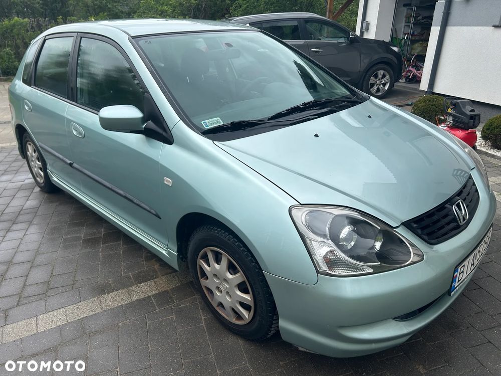 Honda Civic 1.4i LS - 2