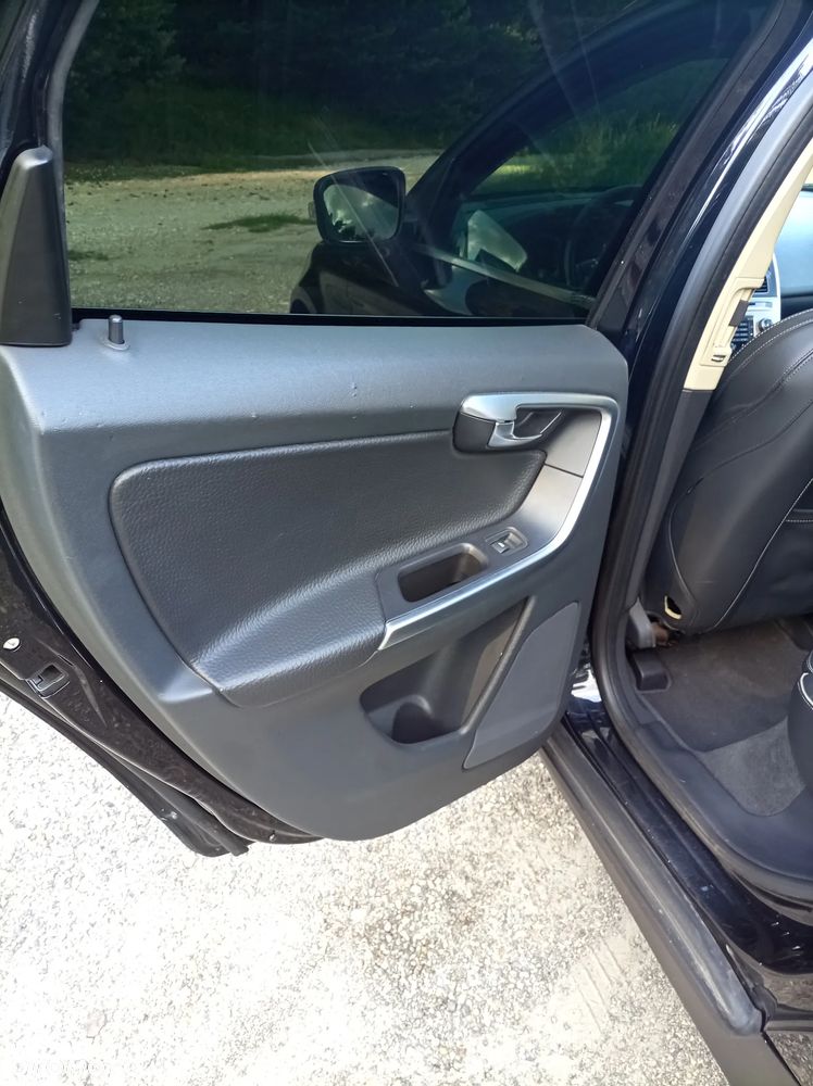 Volvo XC 60 D5 AWD Summum - 28