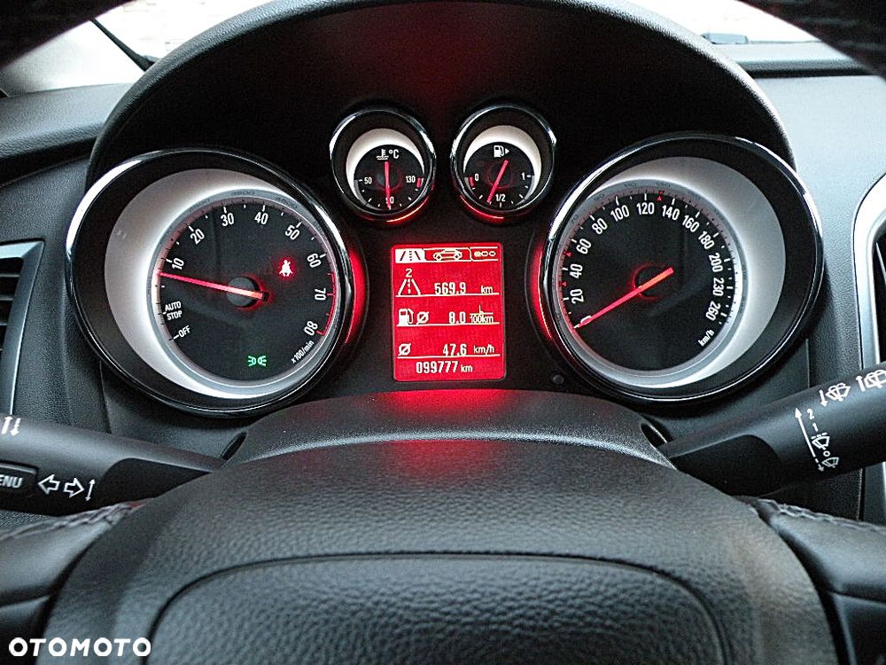 Opel Astra 1.6 Cosmo - 30