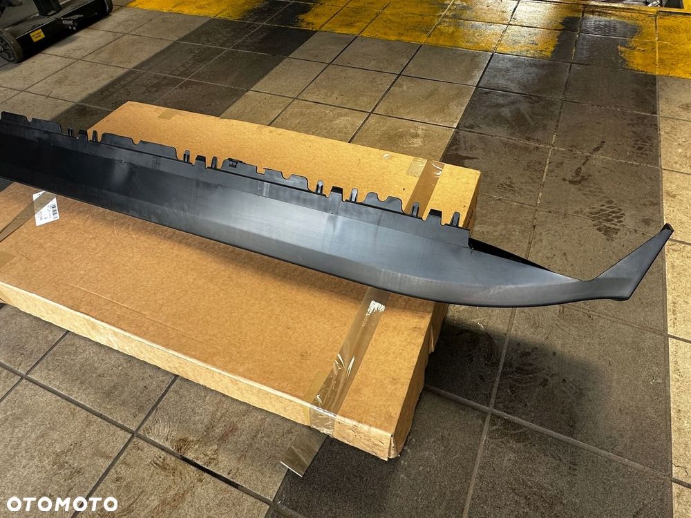 MERCEDES LISTWA PROGOWA LEWA NAKŁADKA STOPIEŃ LEWY LED GLS X166 166 - 10