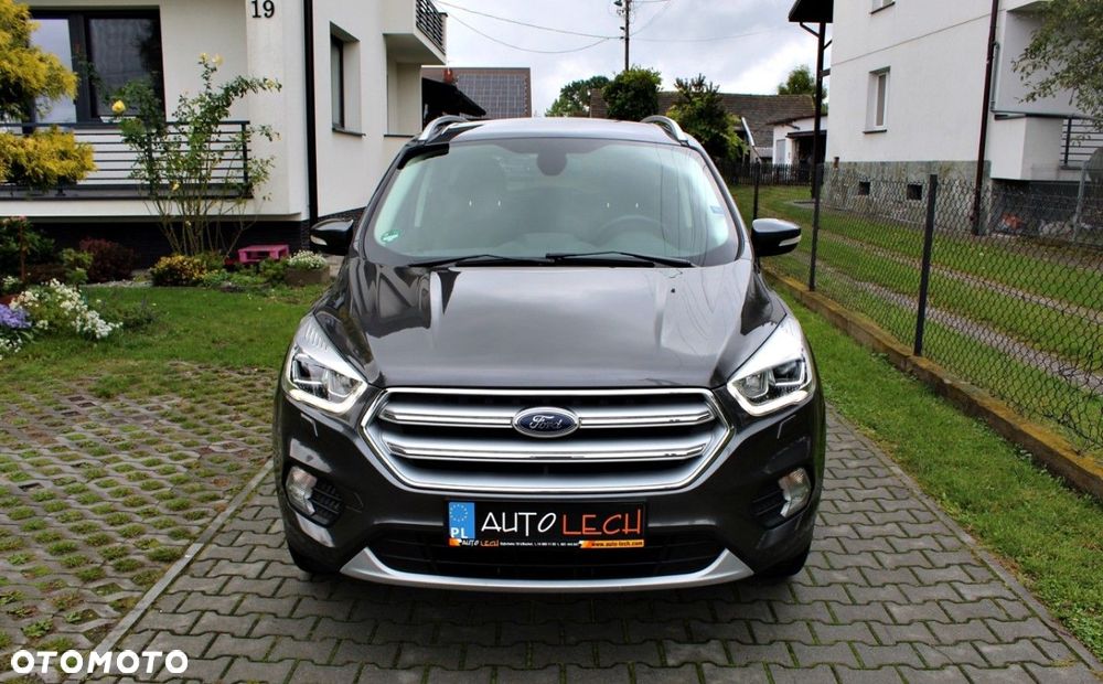Ford Kuga - 2