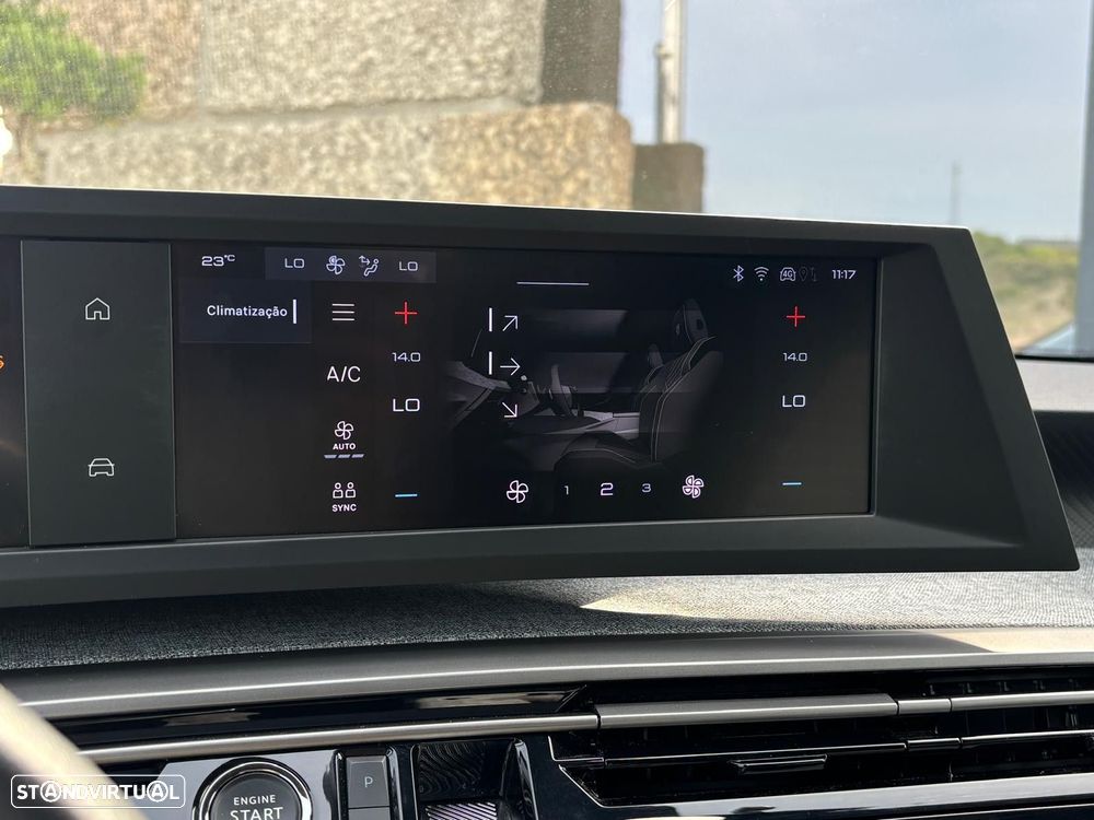 Peugeot 3008 1.2 Hybrid Allure e-DCS6 - 13