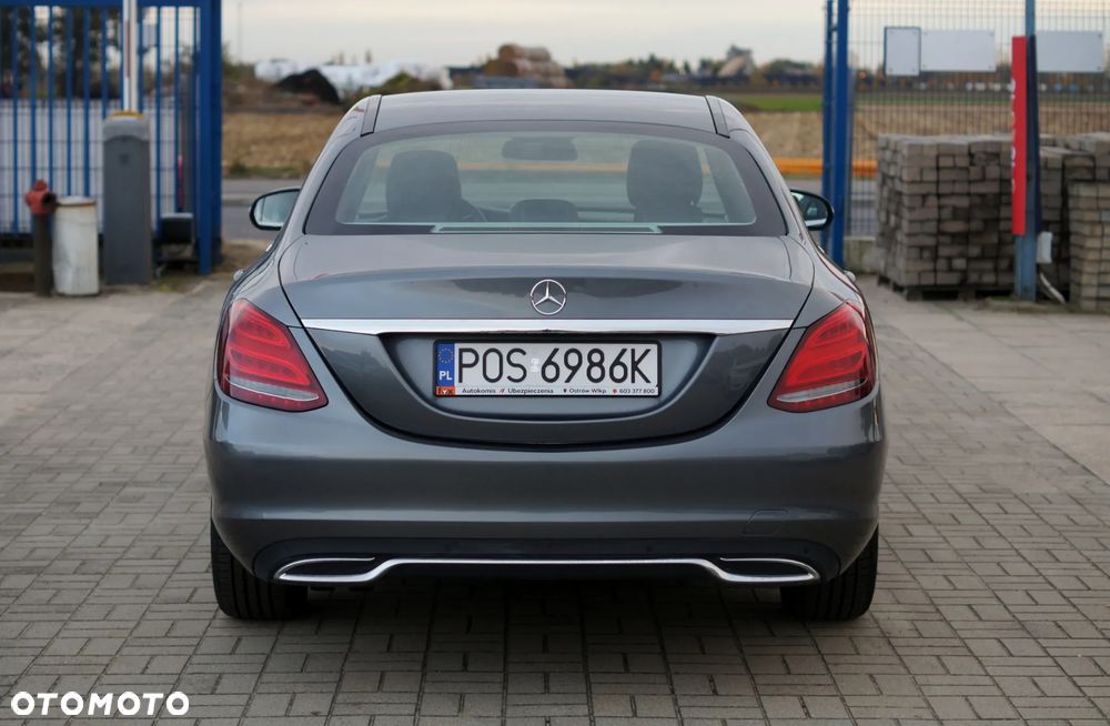Mercedes-Benz C-Class 2017 photo 5