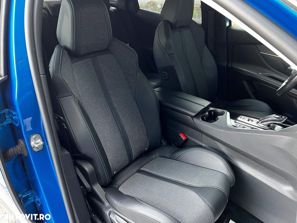 Peugeot 3008 1.5 BlueHDI S&S EAT8 Allure - 15