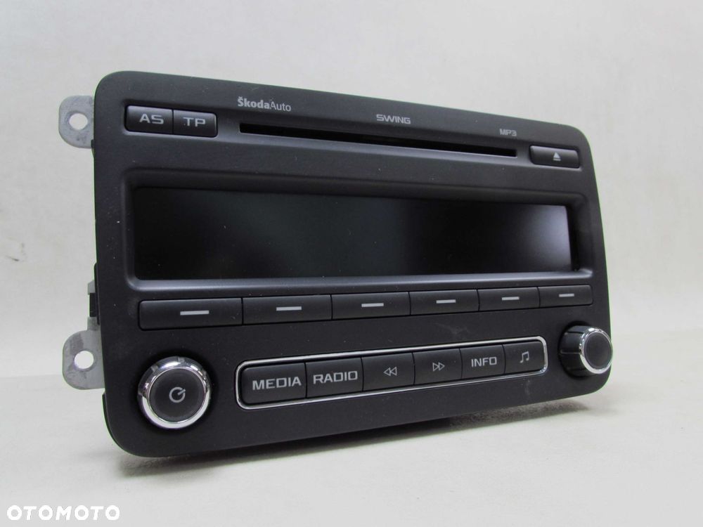 SKODA FABIA II ROOMSTER RADIO CD SWING 5J0035161D - 5
