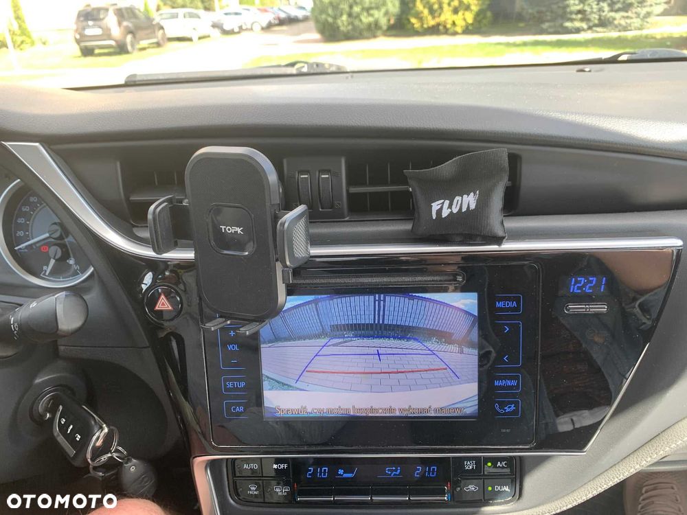 Toyota Corolla - 4