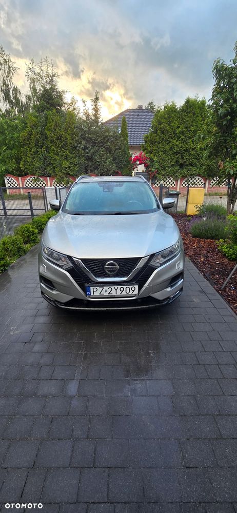 Nissan Qashqai 1.2 DIG-T Xtronic ACENTA - 2