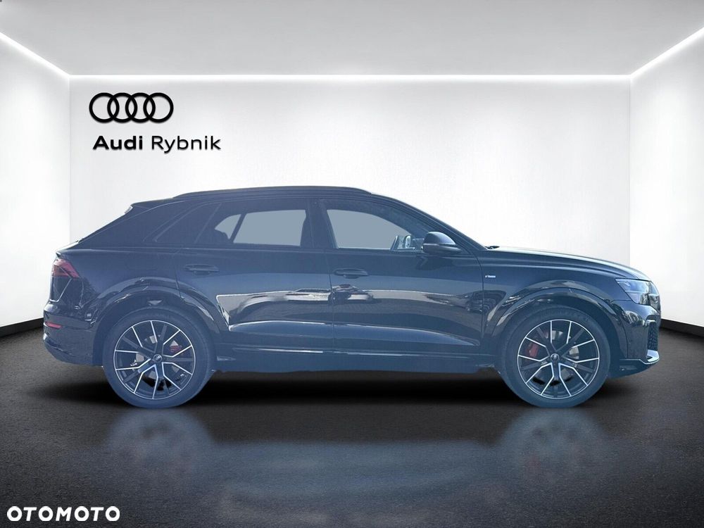 Audi Q8 - 7