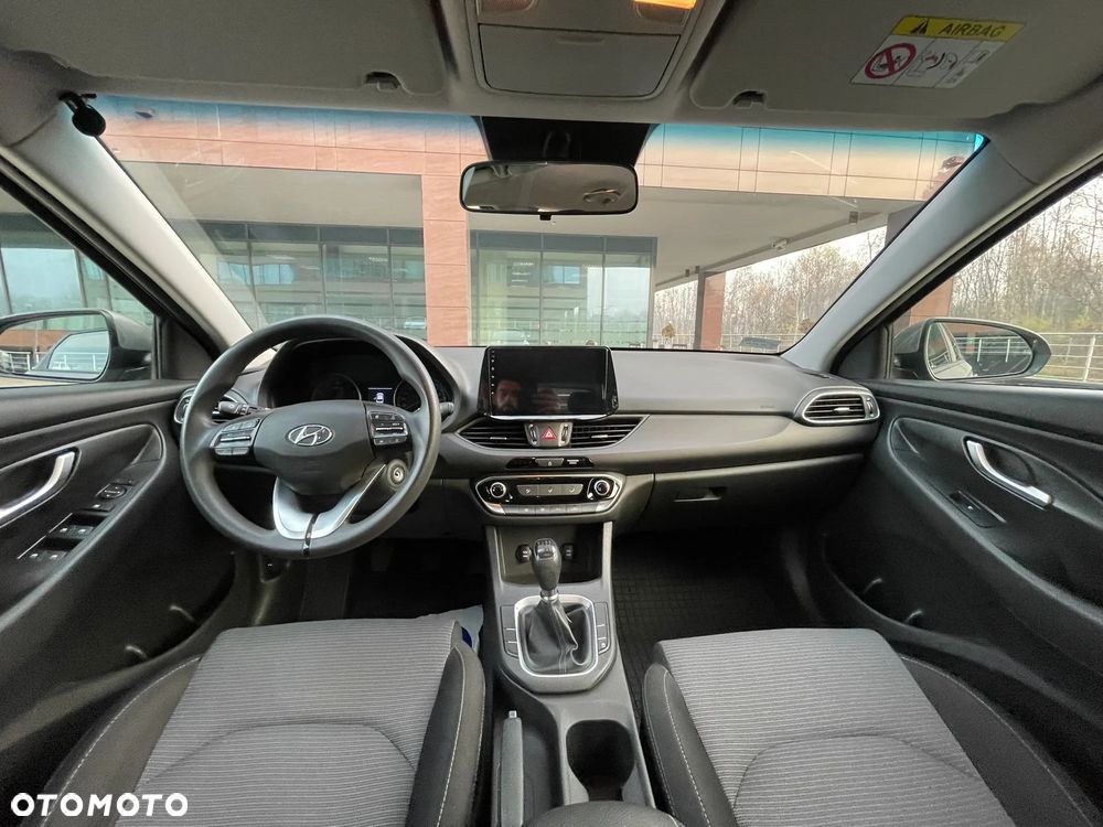 Hyundai i30 1.4 Classic + - 23