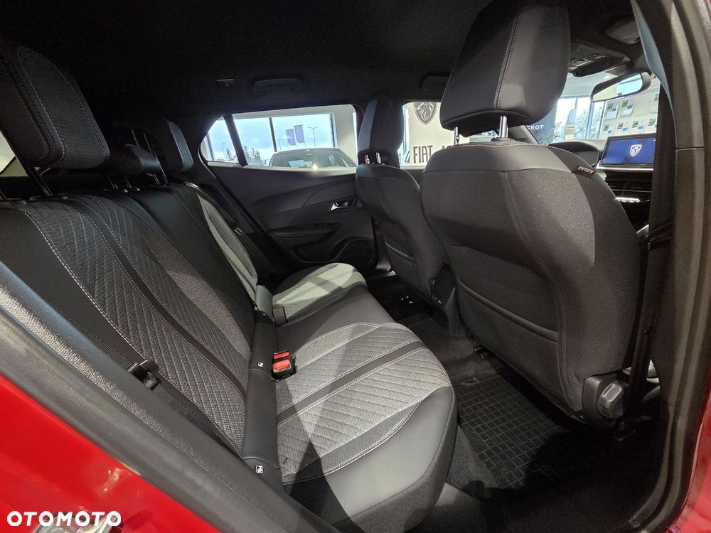 Peugeot 2008 PureTech 130 Allure S&S EAT8 - 8