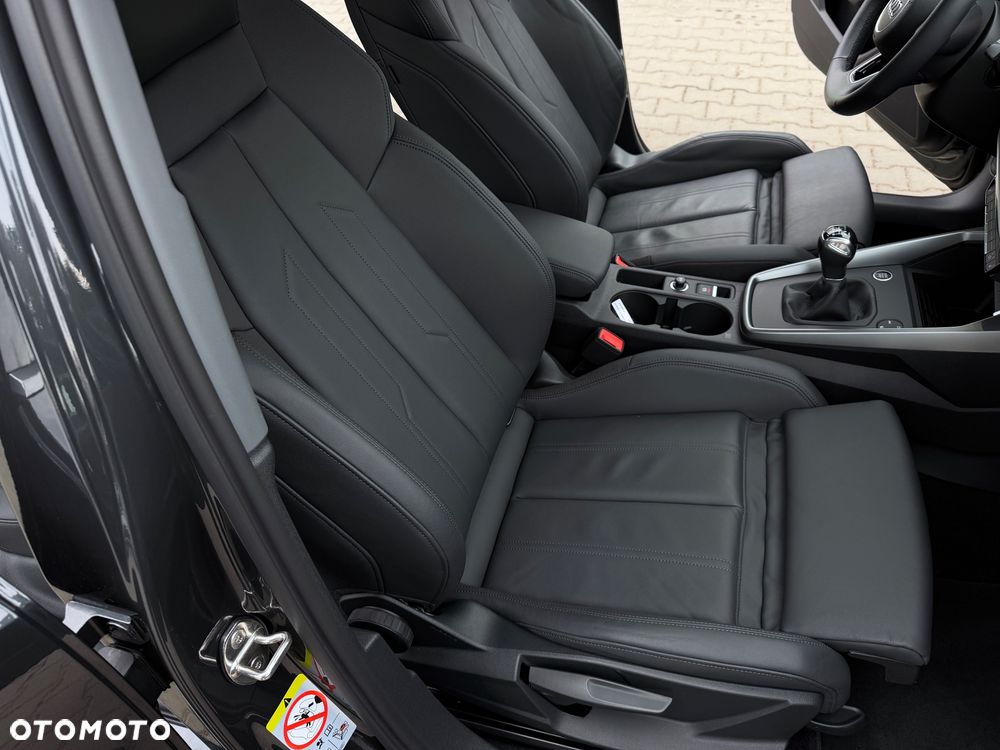 Audi A3 Sportback 35 TFSI S Line - 31