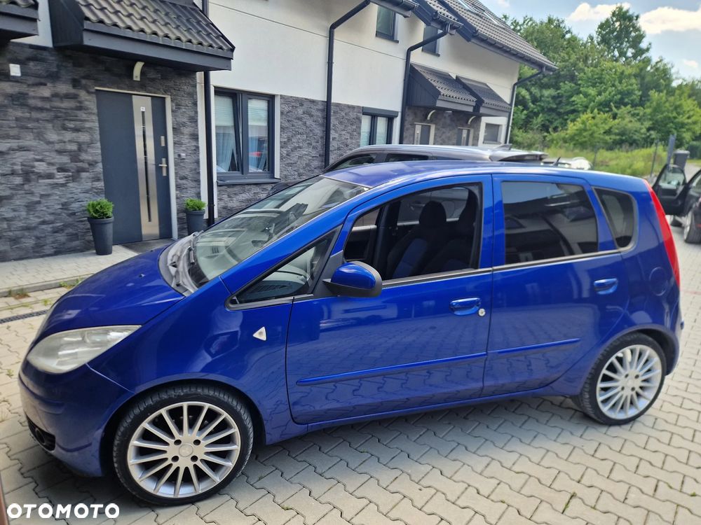 Mitsubishi Colt - 13