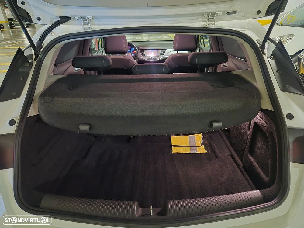 Opel Astra 1.0 Turbo S&S Dynamic - 29