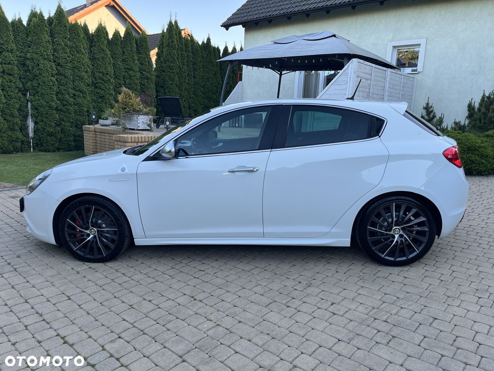 Alfa Romeo Giulietta 1.8 TBi 16V Quadrifoglio Verde - 29