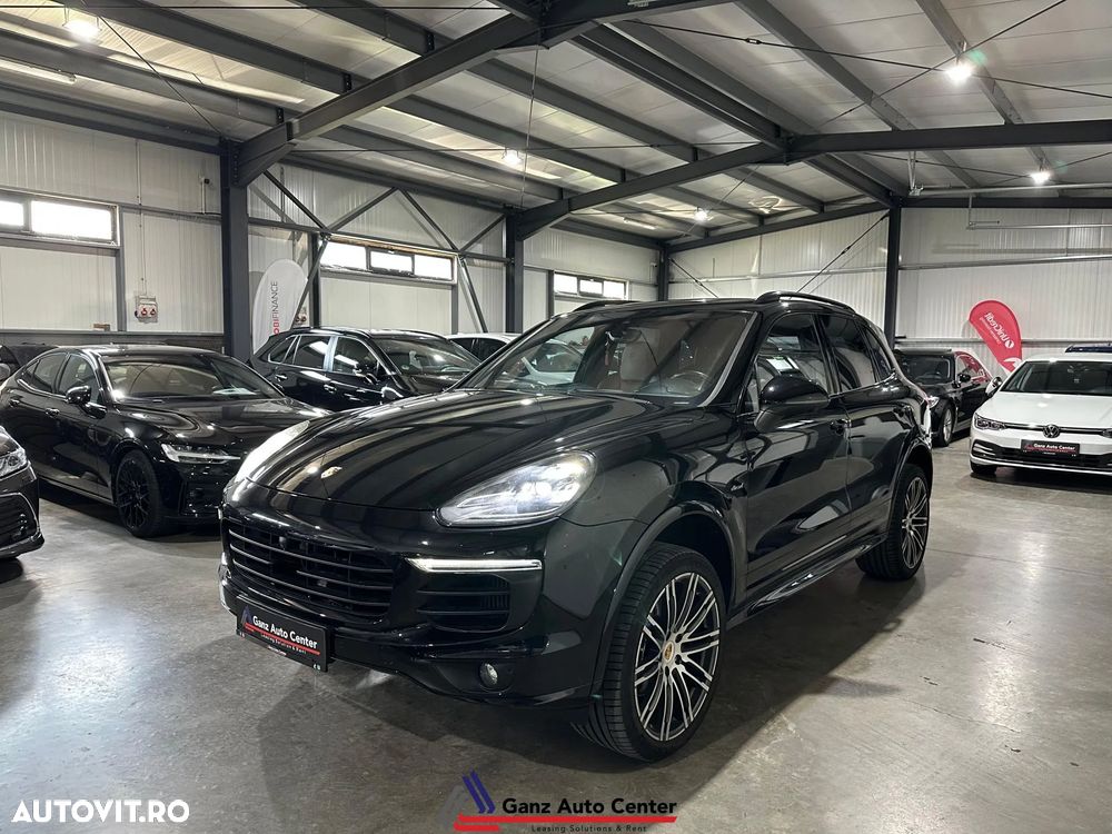 Porsche Cayenne Platinum Edition - 2