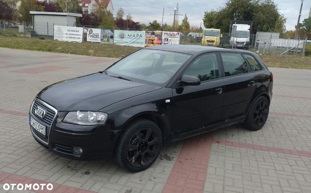 Audi A3 Sportback - 2