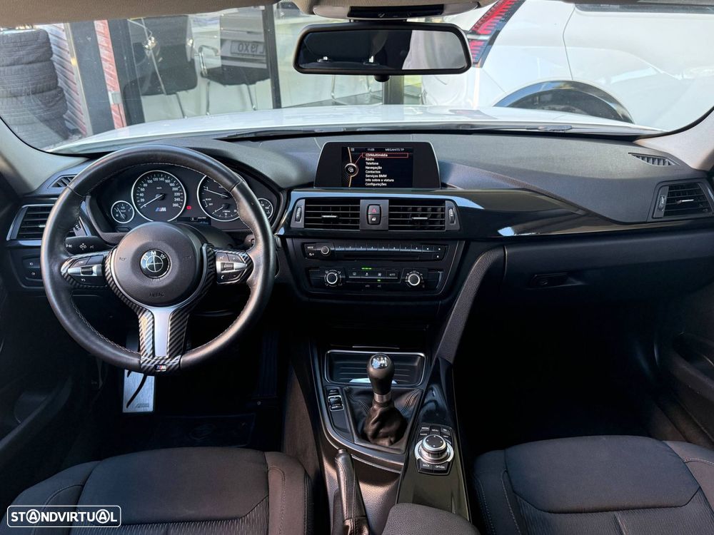 BMW 320 d EfficientDynamics Line Sport - 46