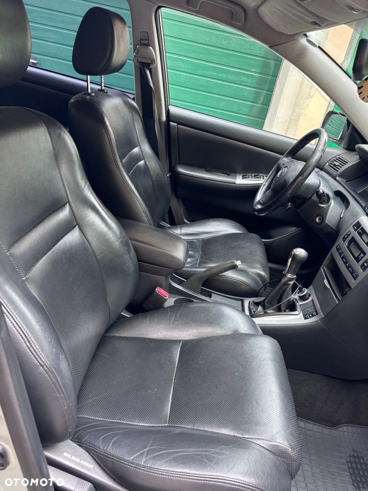 Toyota Corolla 2.0 D-4D Sol - 6