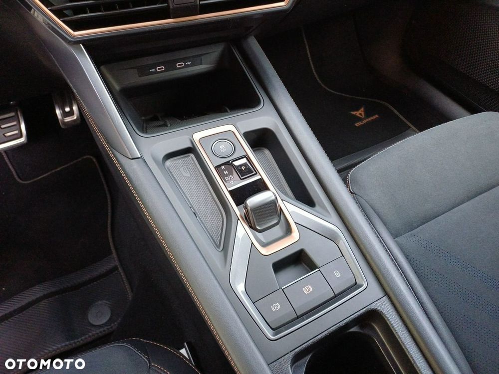 Cupra Formentor 1.5 eTSI mHEV DSG - 19