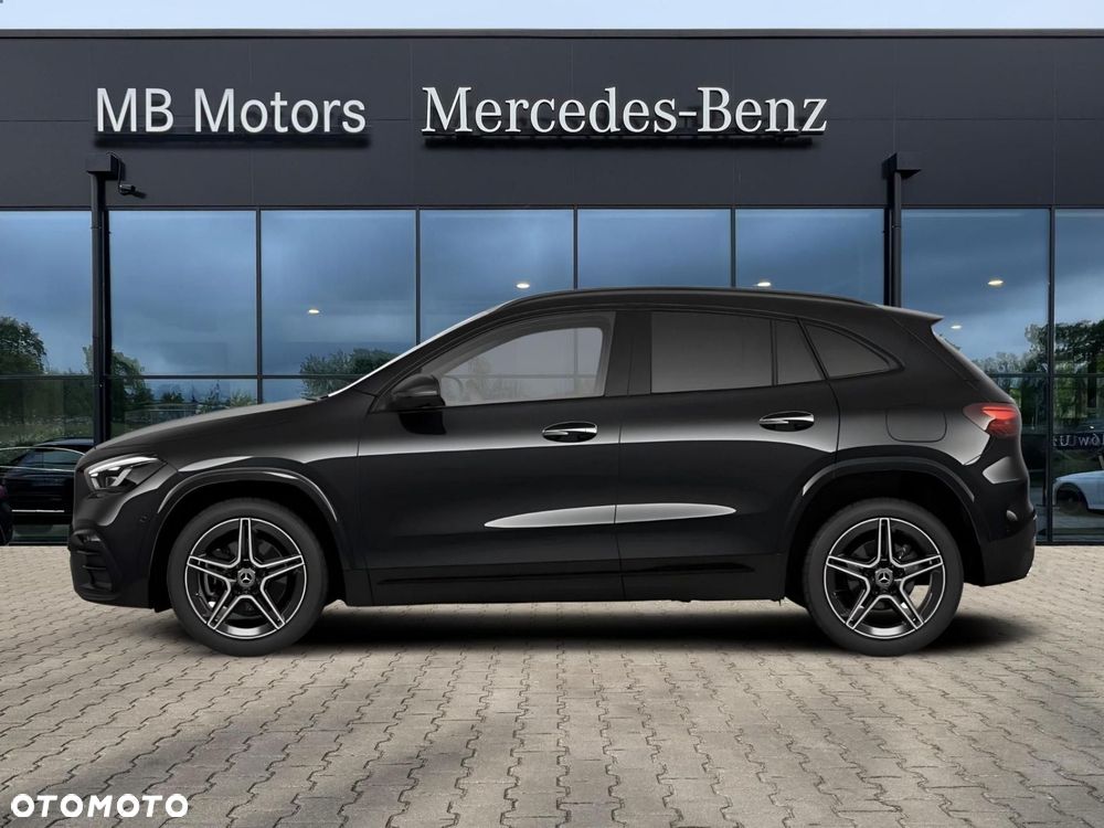 Mercedes-Benz GLA - 3