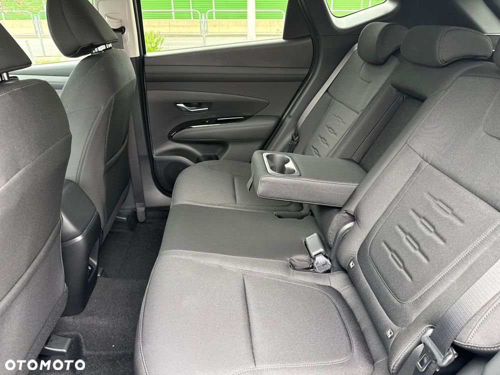 Hyundai Tucson 1.6 T-GDi HEV Smart 2WD - 17