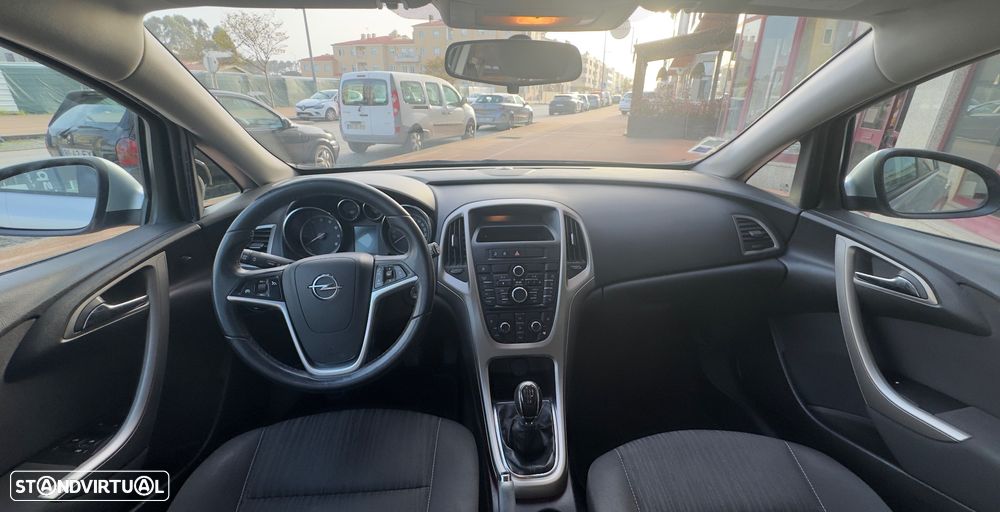 Opel Astra 1.4 Executive J16 - 4