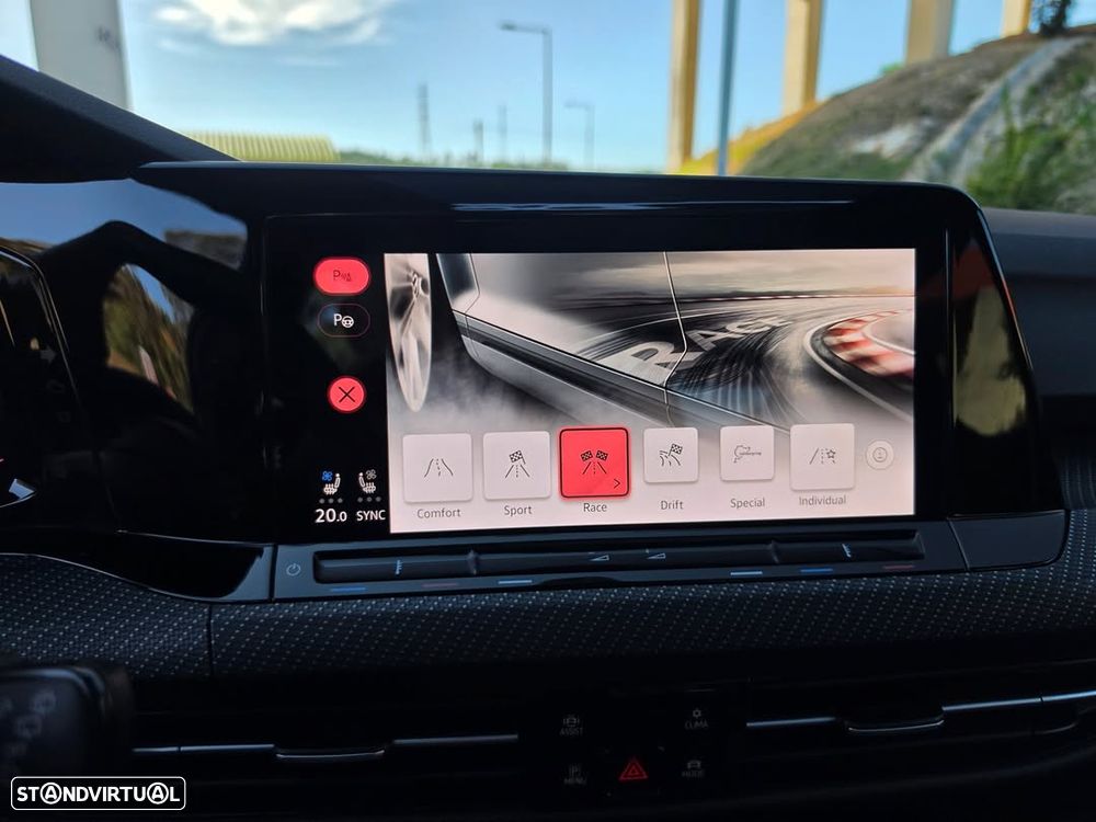 VW Golf 2.0 TSI R DSG - 11