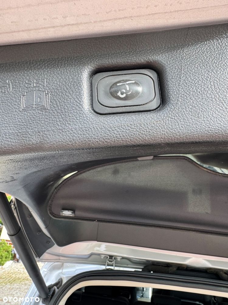 Ford S-Max - 25