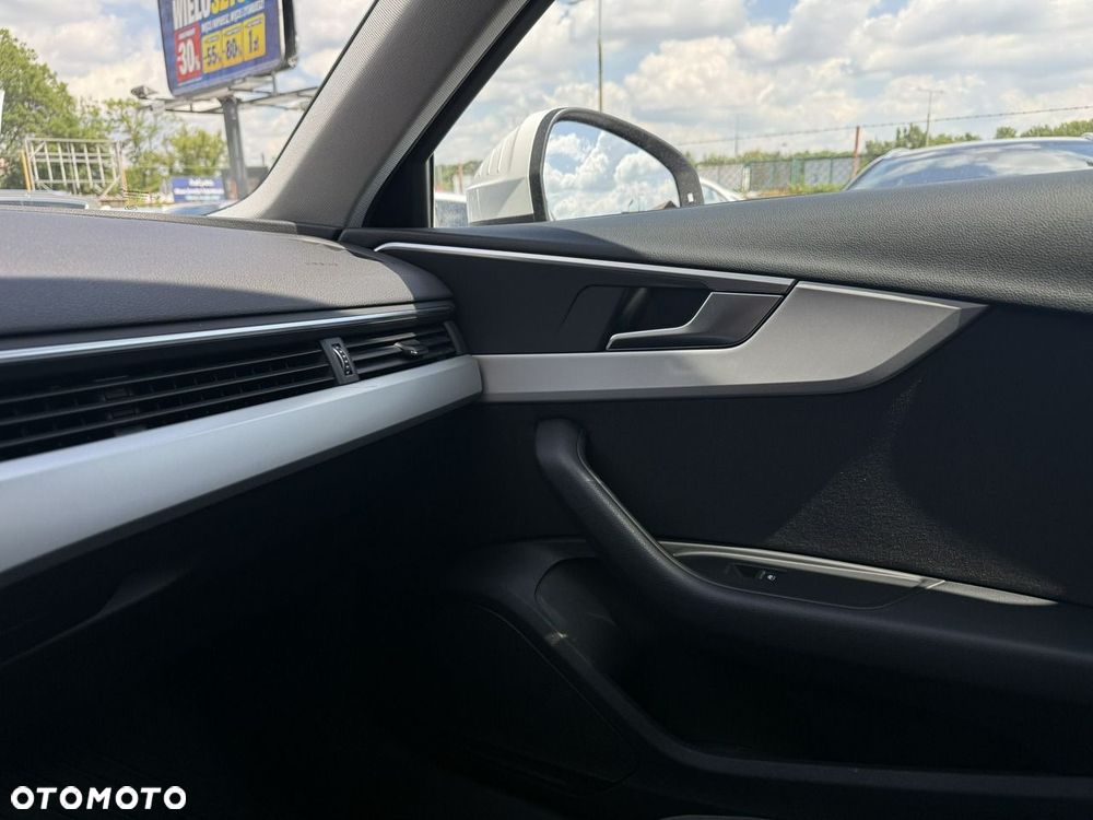 Audi A4 Avant 35 TDI mHEV Advanced S tronic - 28