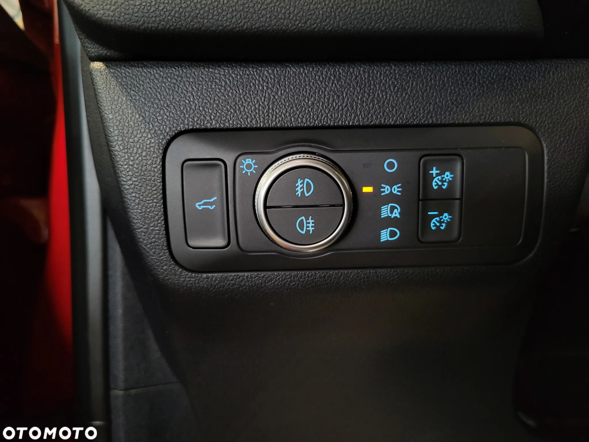 Ford Kuga 1.5 EcoBoost FWD Titanium X - 30