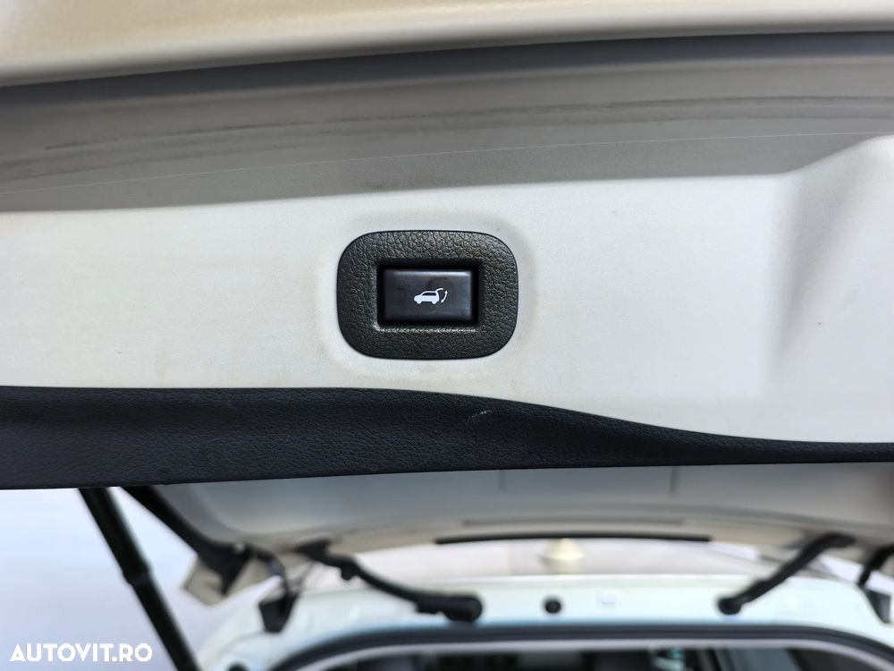 Nissan X-Trail 1.7D 150CP X-Tronic ALL MODE 4X4-I Tekna - 8